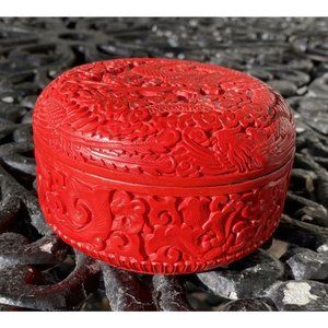 Chinese Carved Dragon Red Black Lacquer Inside Round Box Very Good Condition